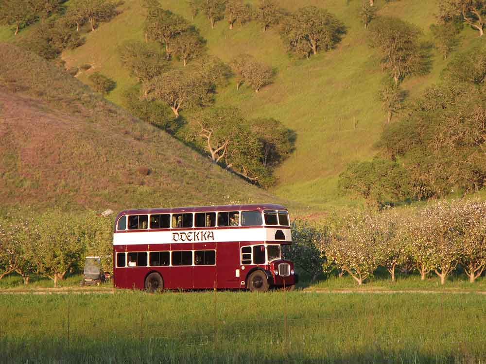 The Ddekka Bus at Windrose Farm