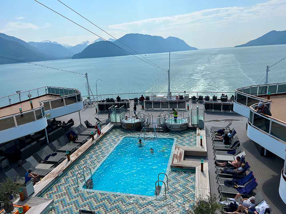 Pool Top Deck Holland America's Koningsdam