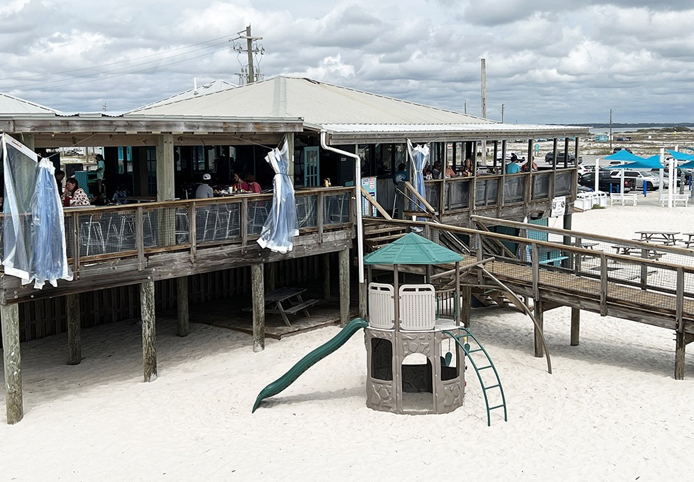 Windjammers on the Pier backside showing deck and playground